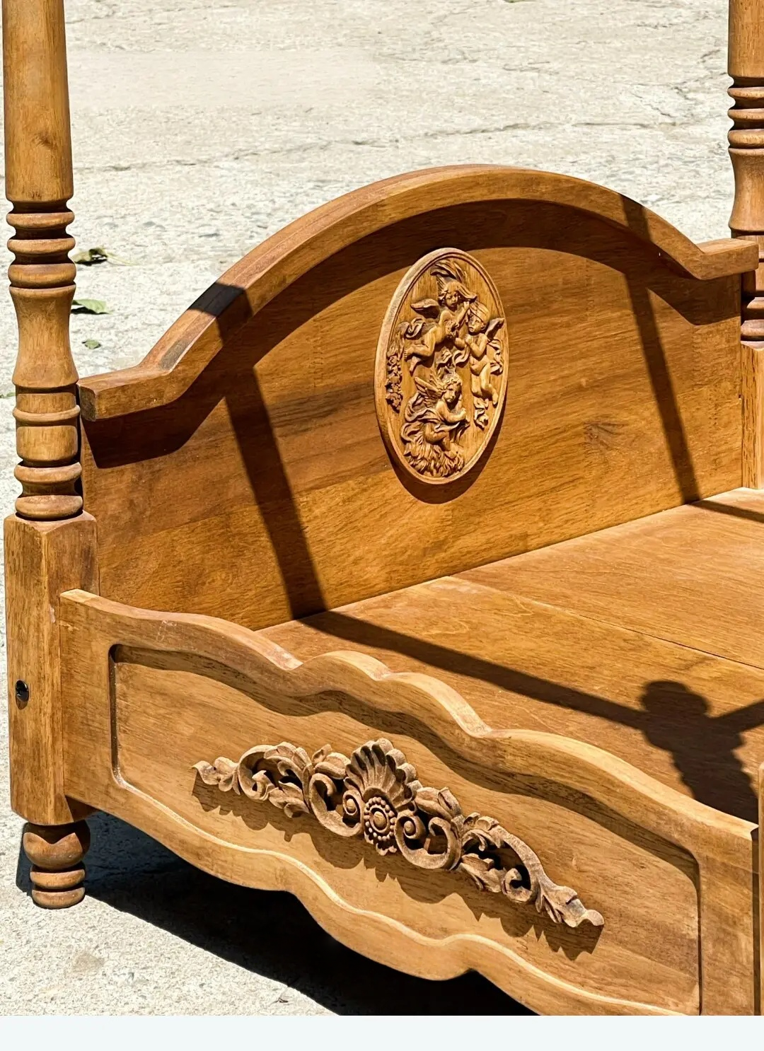 Canopy princess vintage pet bed detail 8